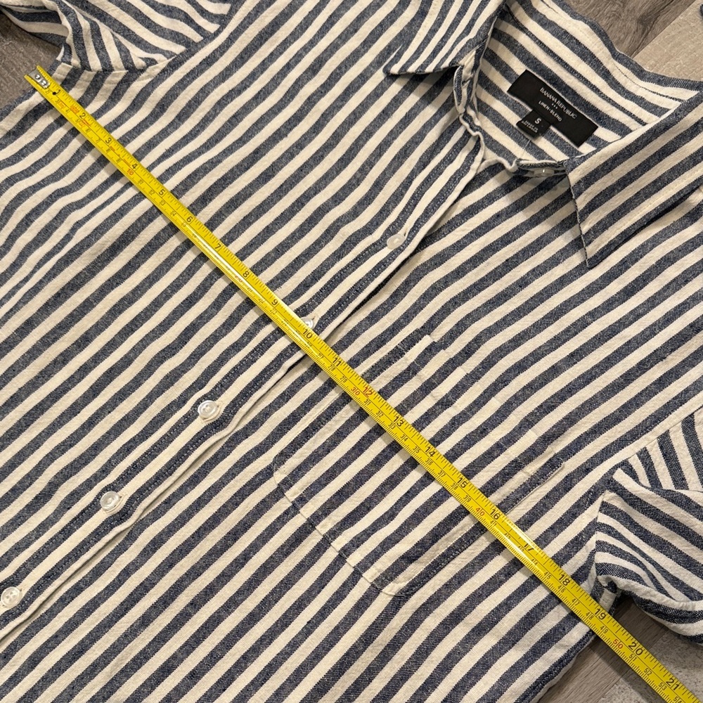 BANANA Republic Factory Gray and White Striped Long Sleeve Dress - Picture 10 of 12